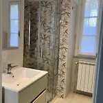 Elegante Corte Con Giardino A 5 Minuti Dal Apartment