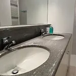 Elegante Corte Con Giardino A 5 Minuti Dal *