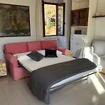 Elegante Corte Con Giardino A 5 Minuti Dal Апартаменты Анджера