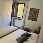 Elegante Corte Con Giardino A 5 Minuti Dal Апартаменты