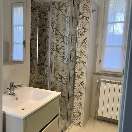 Elegante Corte Con Giardino A 5 Minuti Dal Appartamento