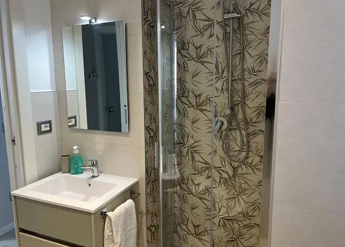 Apartament Elegante Corte Con Giardino A 5 Minuti Dal