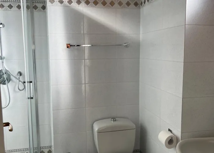 Elegante Corte Con Giardino A 5 Minuti Dal Апартаменты