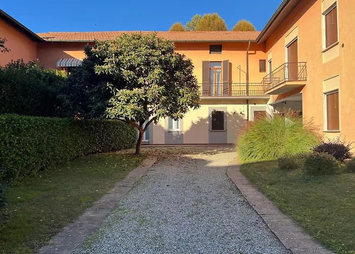 Apartamento Elegante Corte Con Giardino A 5 Minuti Dal *