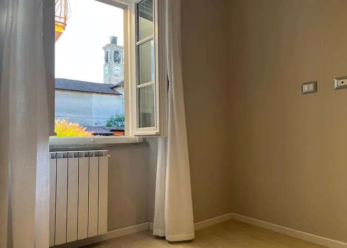 Apartamento Elegante Corte Con Giardino A 5 Minuti Dal